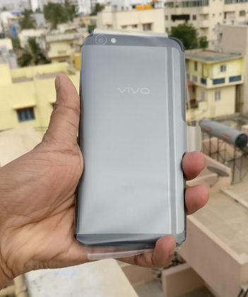Unboxing And Review Of Vivo V5s Specifications, Price And Release Date-Design And Build-techinfoBiT
